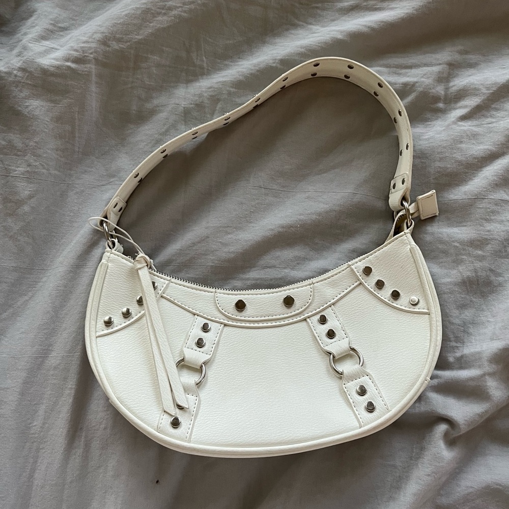 White bag